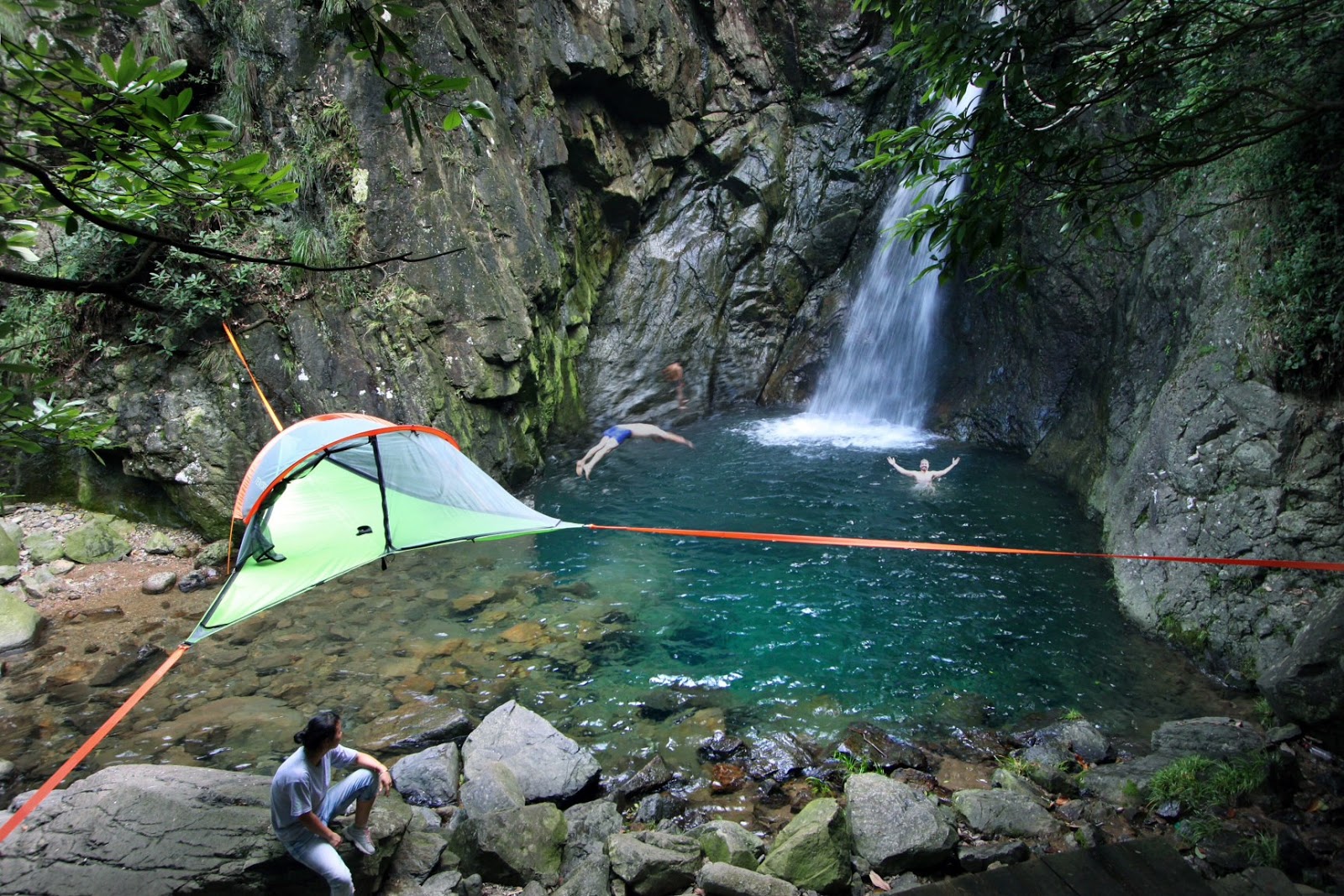 Tentsile, la tenda sospesa