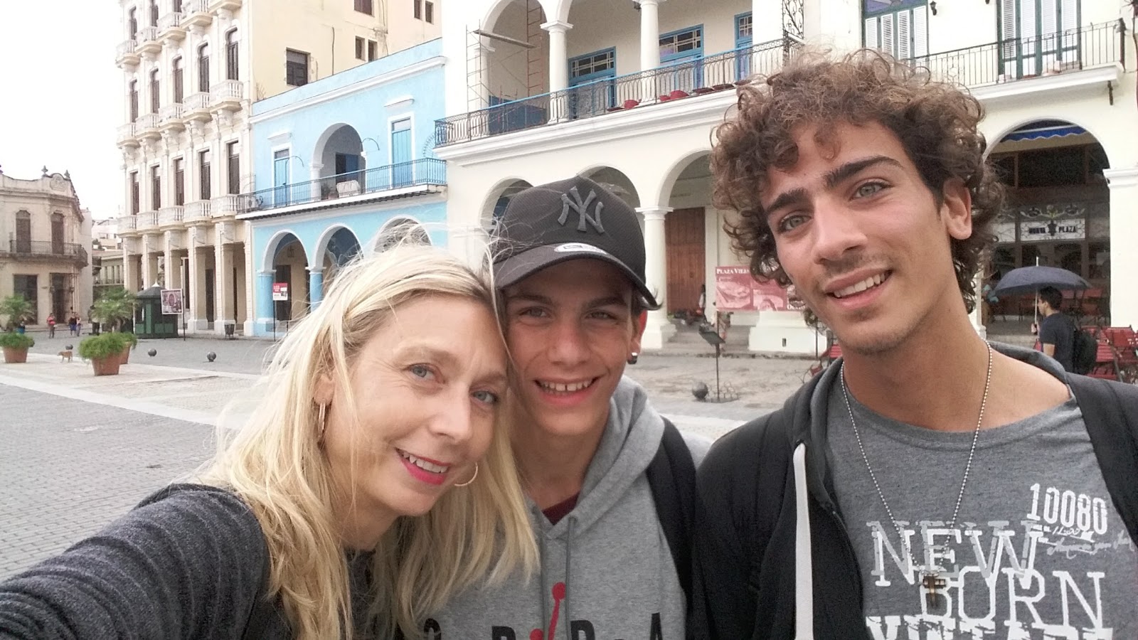 Carlotta con Jacopo e Francesco a l'Havana