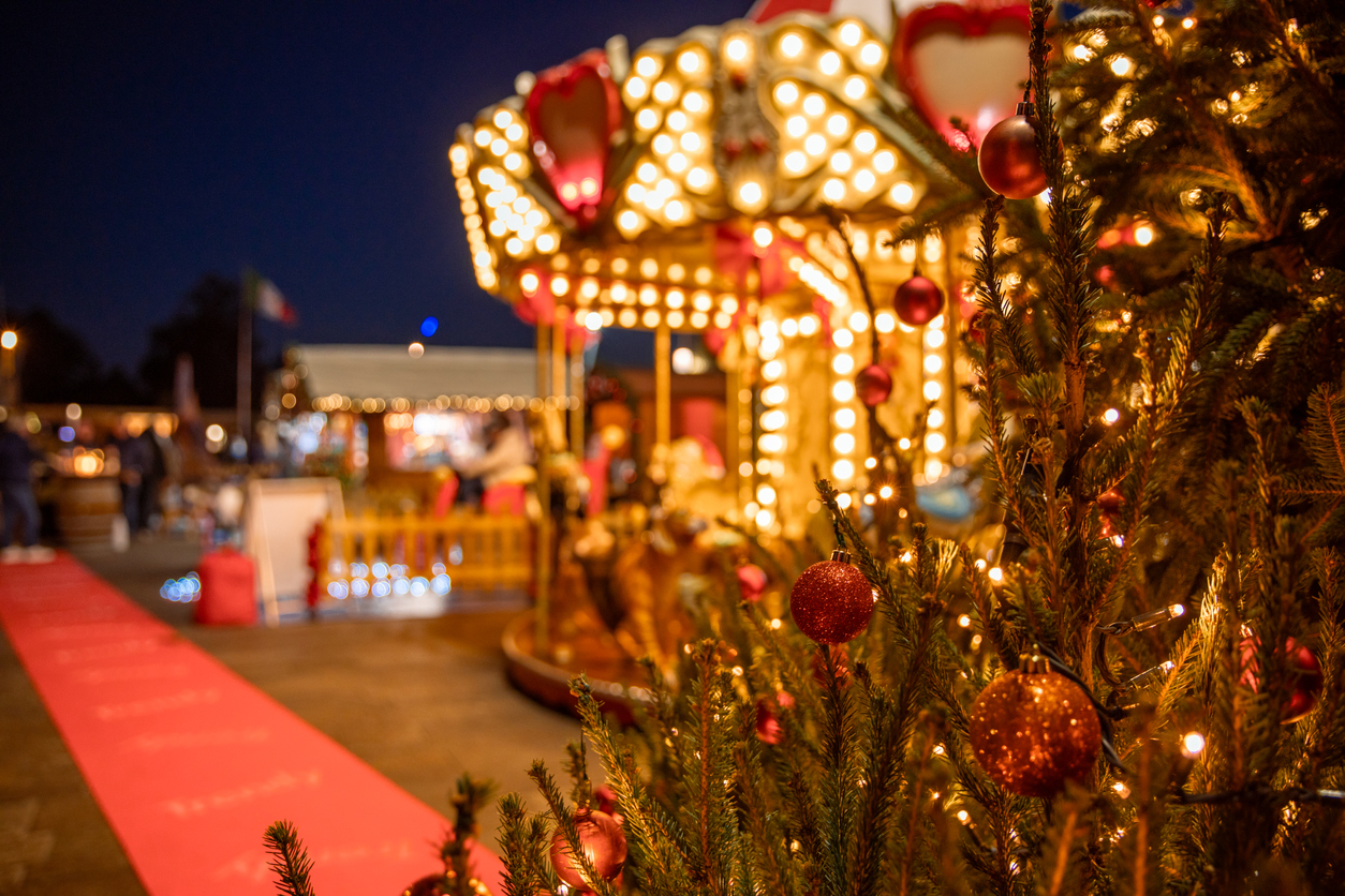 Mercatino di Natale (foto iStock)