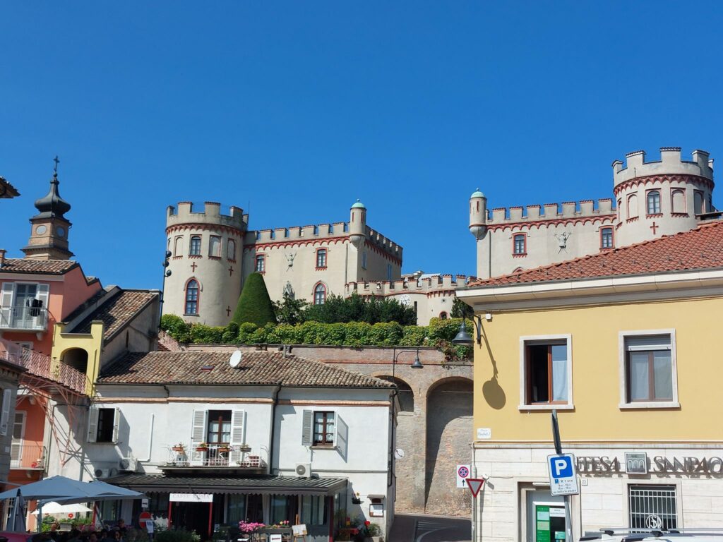 a Rocca del Castello di Costigliole d'Asti