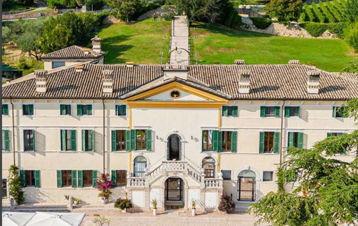 Villa Cariola, sulla sponda veronese del Lago di Garda