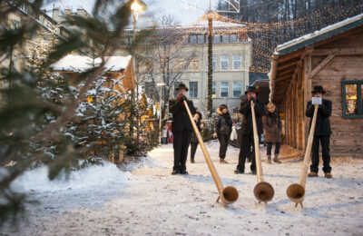 Il mercatino di Natale a Brunico, in Alto Adige