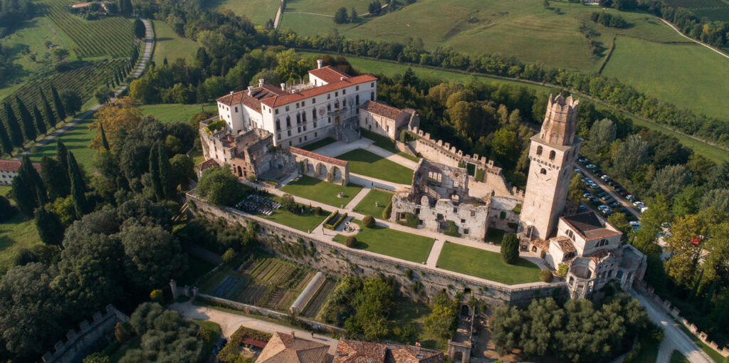 Veduta del Castello di San Salvatore della famiglia Collalto